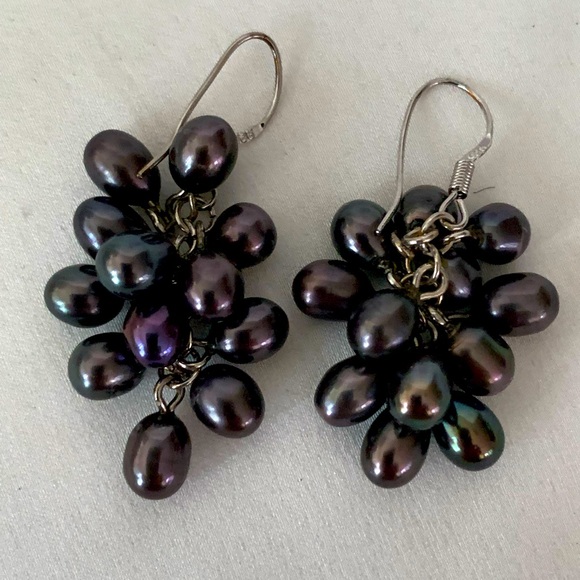 Jewelry - Black Freshwater Pearls Cluster Earrings Gray Blue Purple Overtones 925 Hooks